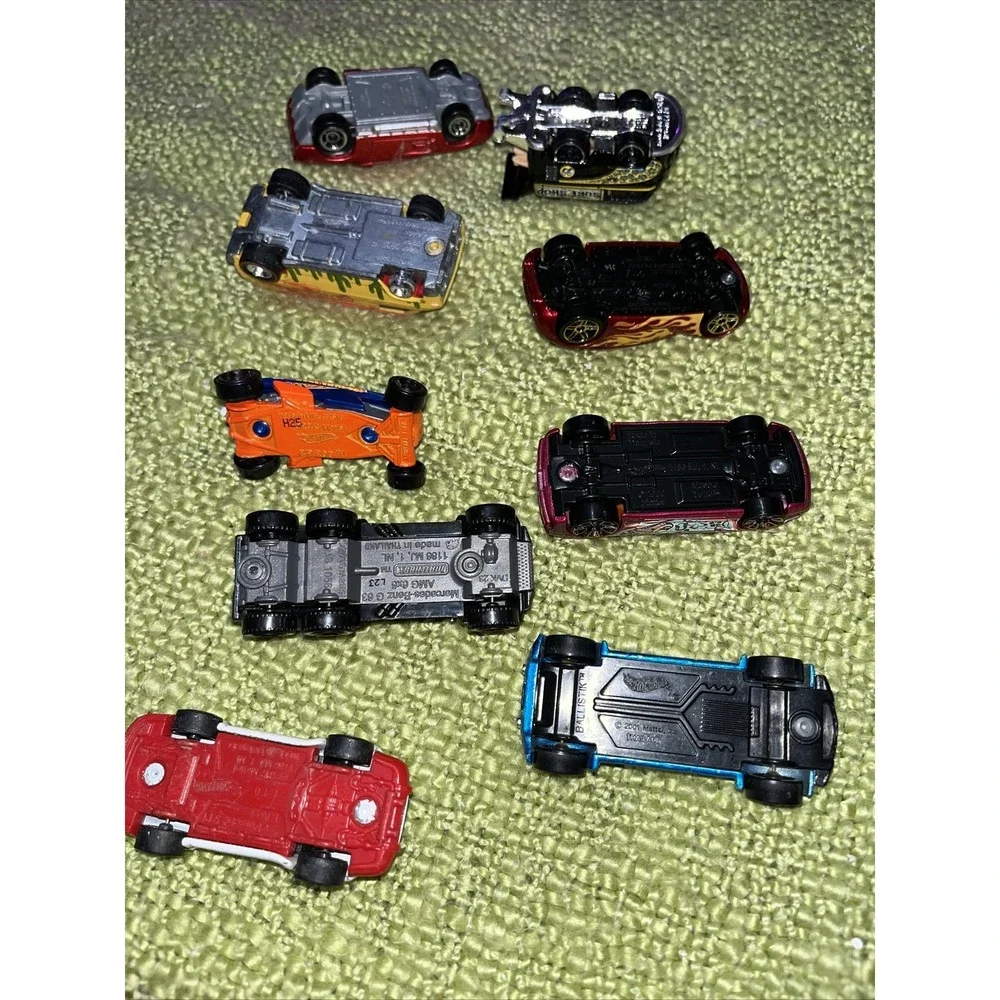 Hot wheels lot of 9, Mixed ,old El Paso Van, 71 Porsche 911‎ , Surf Shop, Flame